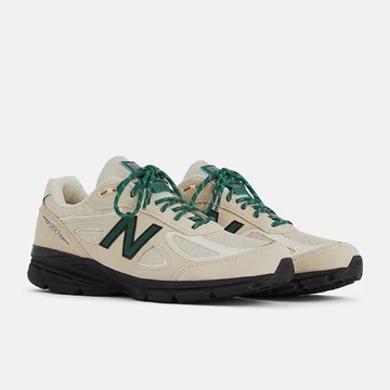 New Balance 990v4 Macadamia Nut Paar