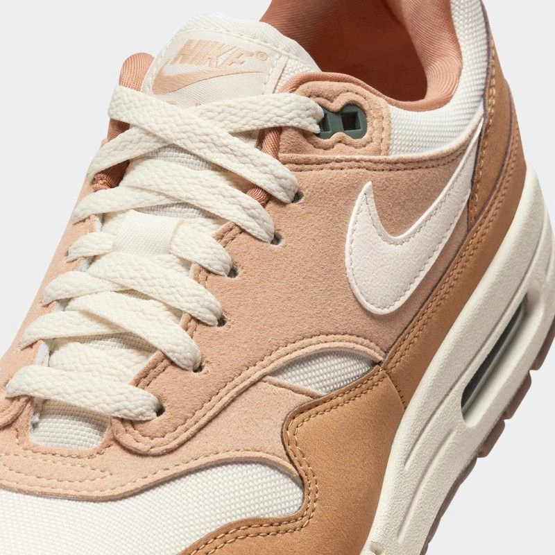 Air Max 1 Wheat Dead Stock