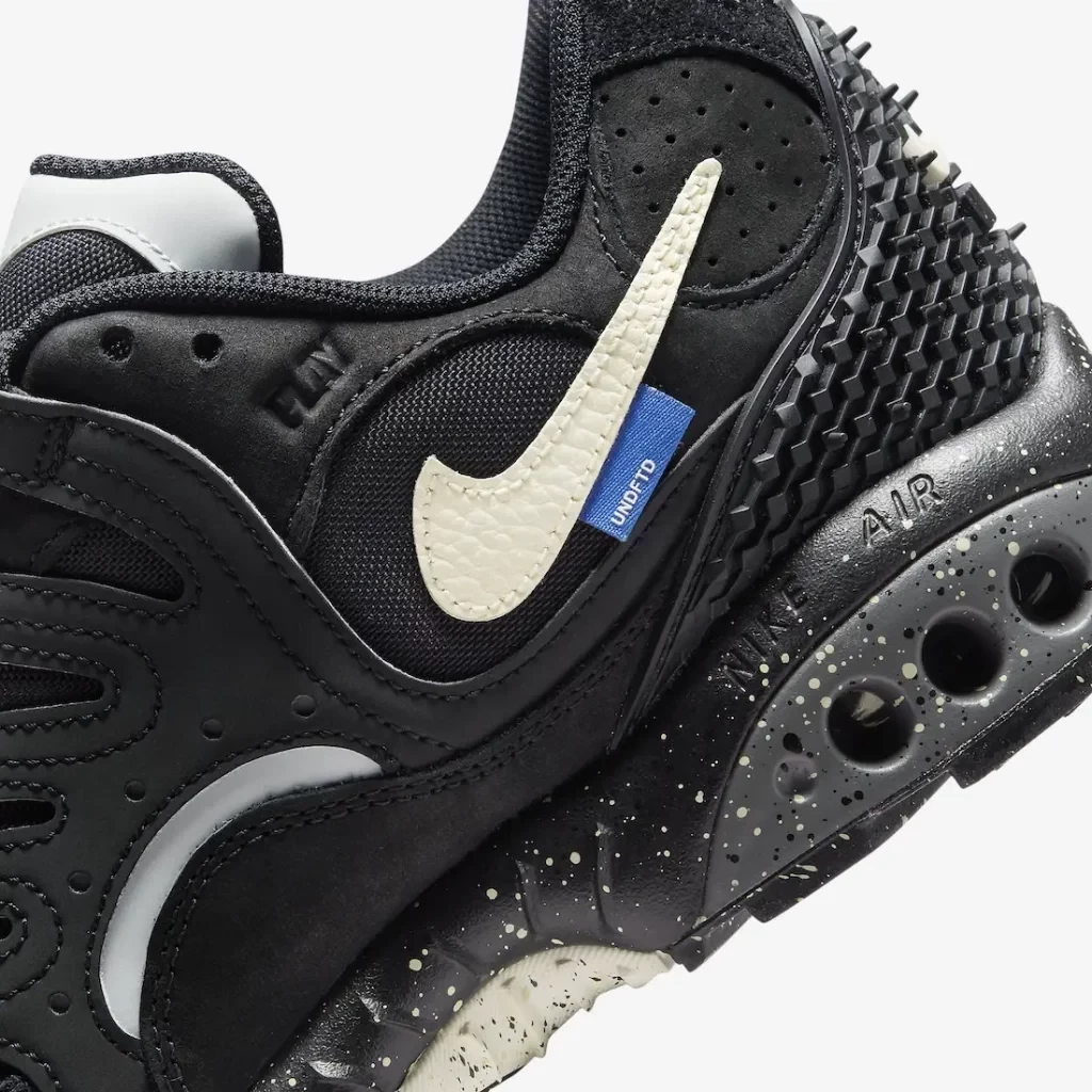 Undefeated Nike Air Terra Humara FN7546-200 / FN7546-002