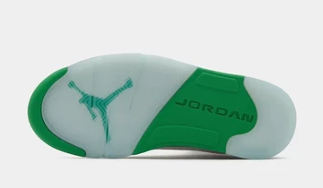 Jordan 5 Lucky Green sohle