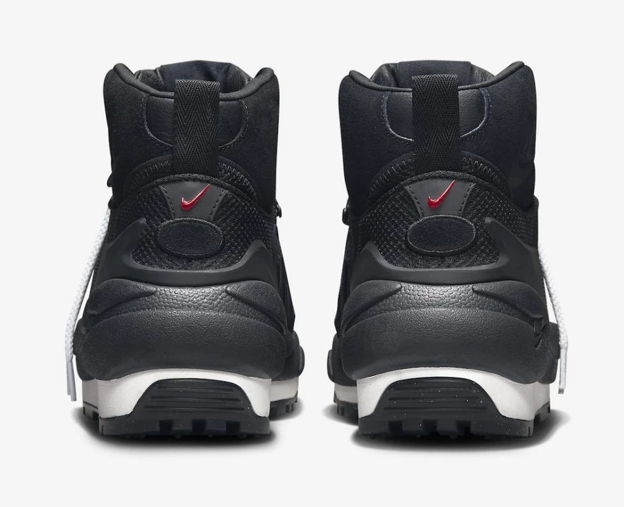 sacai-nike-magmascape-black-
