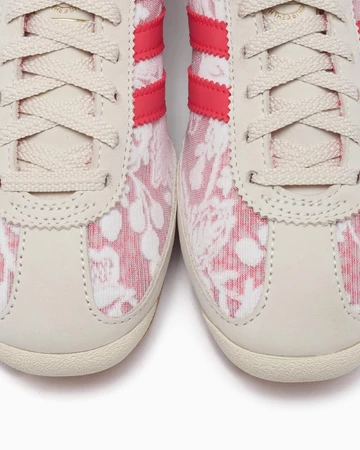 Liberty London x adidas SL 72 Better Scarlet Detail Toebox