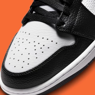 Air Jordan 1 Toe Box