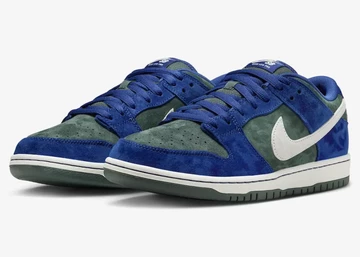Nike SB Dunk Low Royal Blue Vintage Green Suede Paar