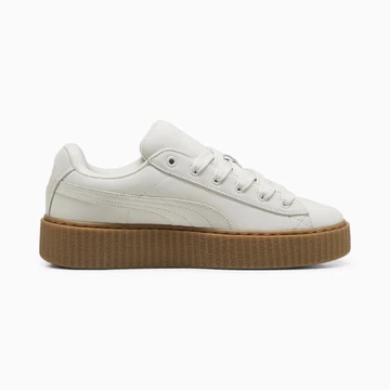 Der weiße Fenty Puma Creeper Phatty aus dem Earth Tone Pack von innen