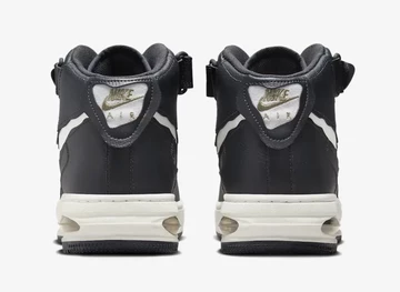 Air Force 1 Mid Evo Remastered Black White von hinten