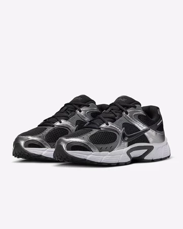 Nike V5 RNR Black Anthracite Paar seitlich