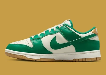 Dunk Low Malachite University Gold - außen