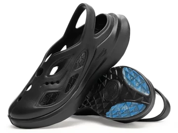 Tombogo Saucony Butterfly Morpho Black Motion von Vorne