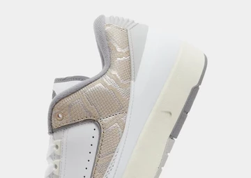 Jordan 2 Low Python ferse