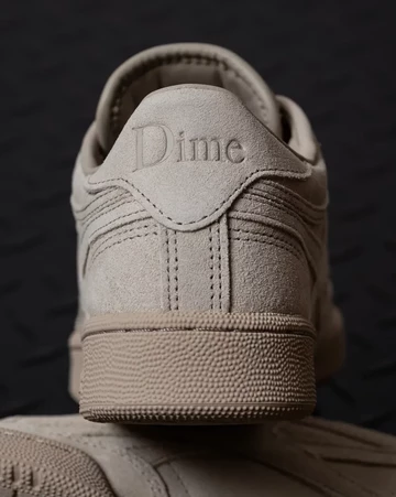 Dime Reebok Club C Revenge Light Sand Detail Ferse