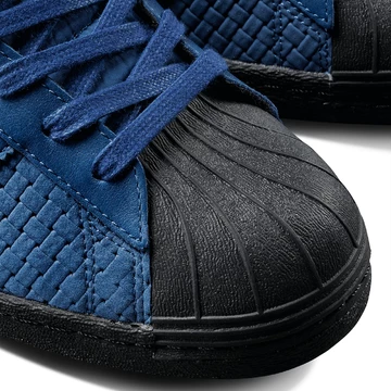 Arrow & Beast x adidas Superstar ADV Marine Zehen