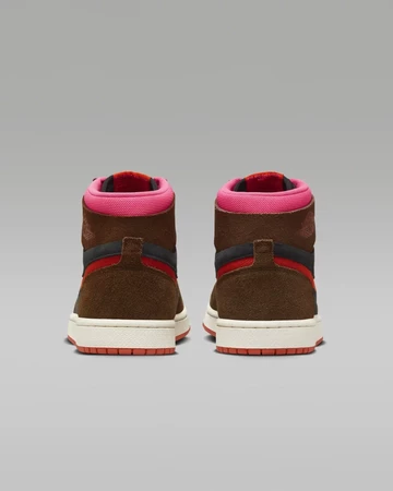 Jordan 1 High CMFT 2 Red Cacao Wow von hinten