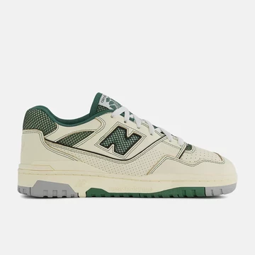 Aimé Leon Dore New Balance 550 Dawn Glow Pine Green von der seite