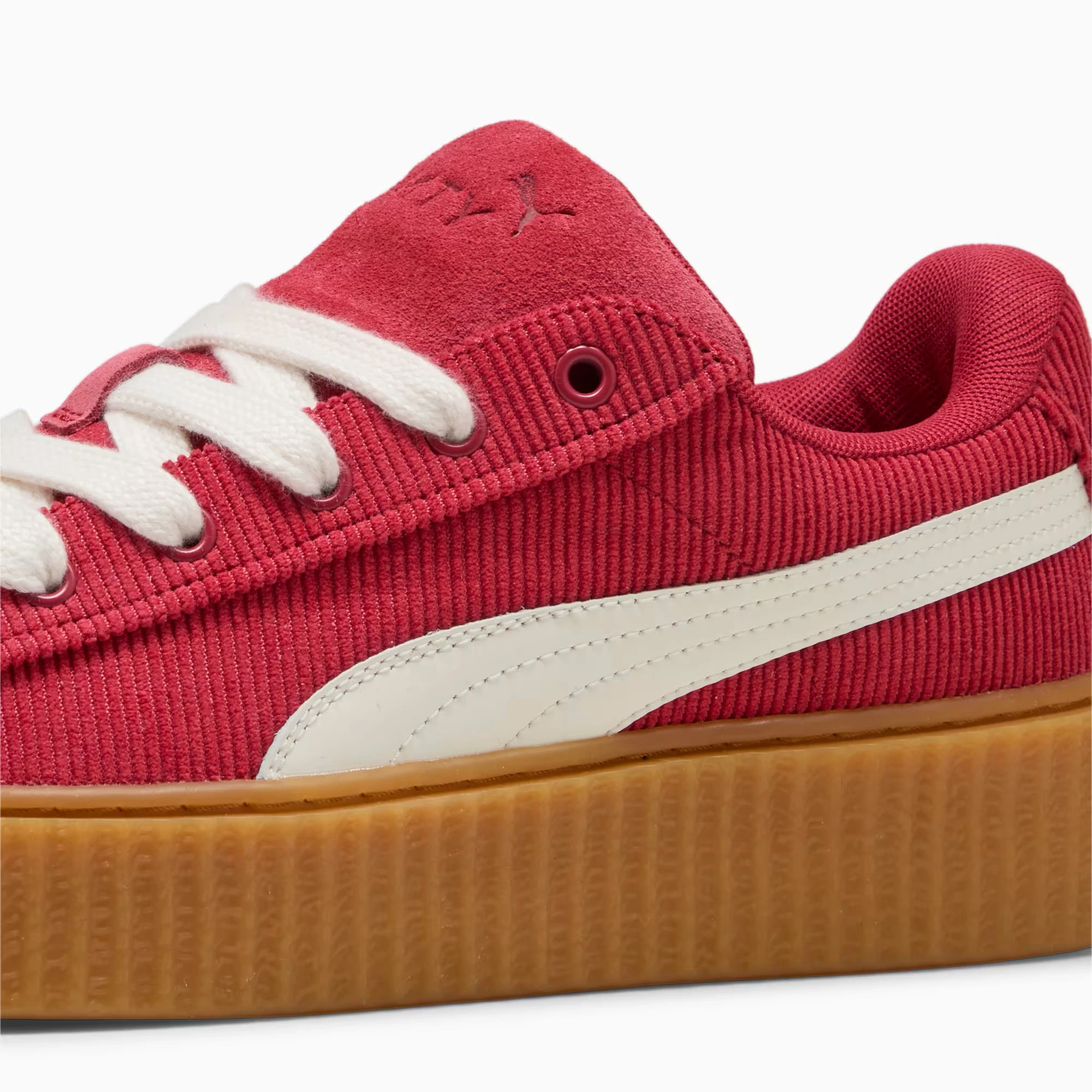 All red puma creepers online