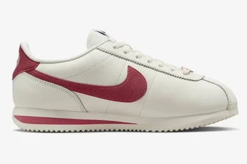 Nike Cortez Valentines Day 2024 innen