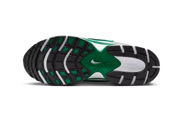 Nike V5 RNR White Green Sohle