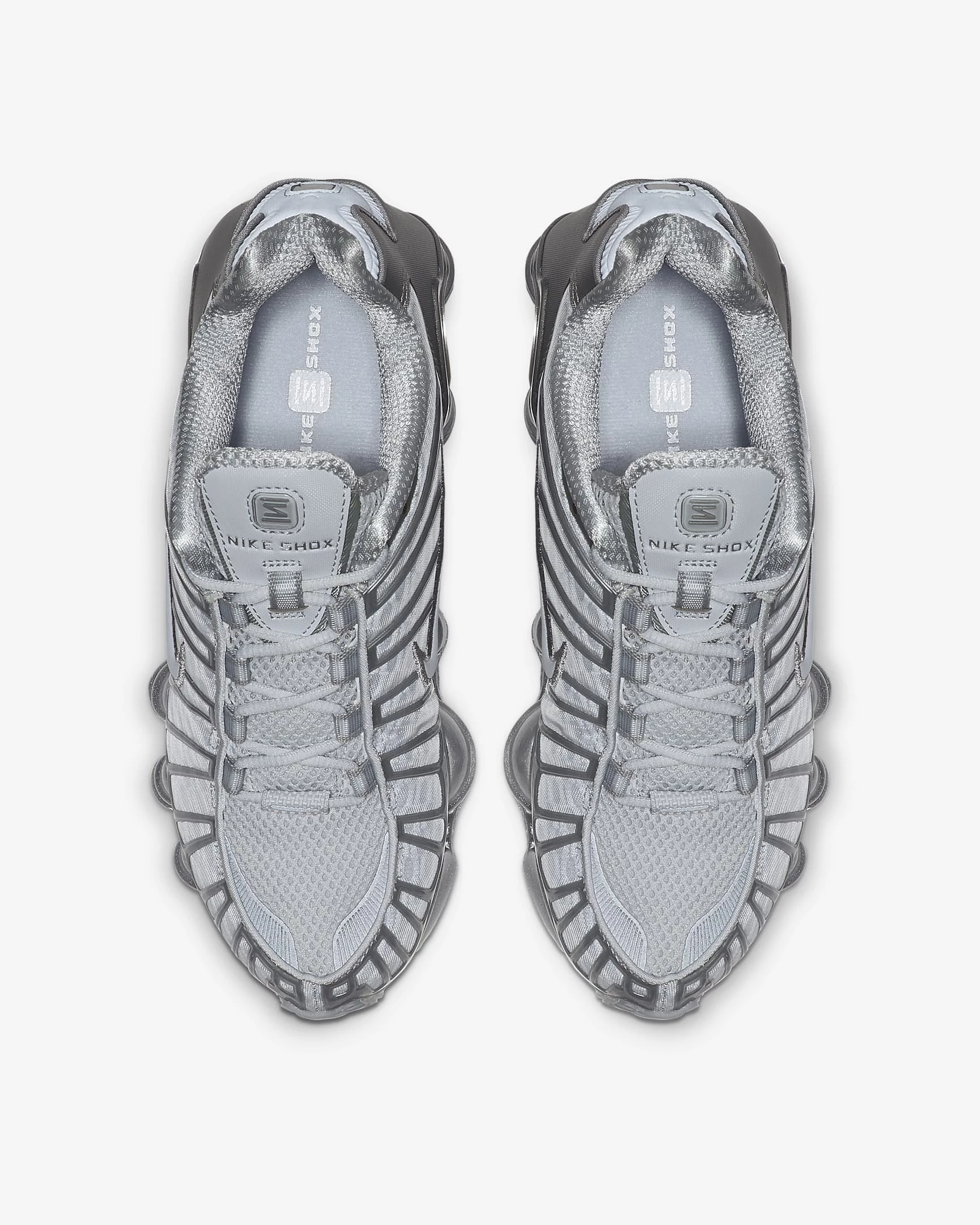 Nike Shox tl 24.0 ピュアプラチナム クロム 国内入手困難】ナイキ ショックス TL「ピュアプラチナム