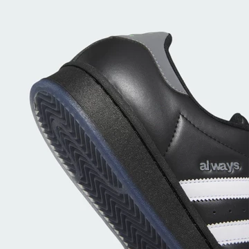 Die Ferse des always adidas Superstar ADV