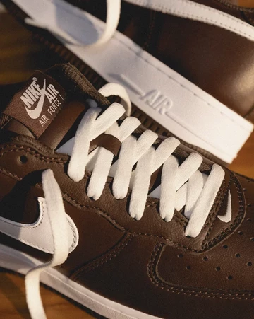 Air Force 1 Low Chocolate Lookbook Detail Laces