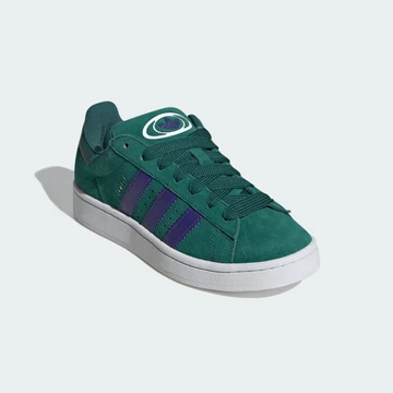 adidas Campus 00s Collegiate Green seitlich von Vorne