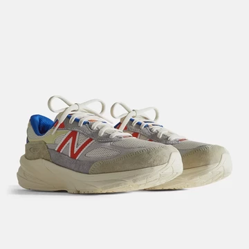 Kith New Balance 990v6 Madison Square Garden Paar