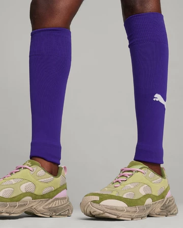 Der KidSuper Puma Velophasis am Fuß