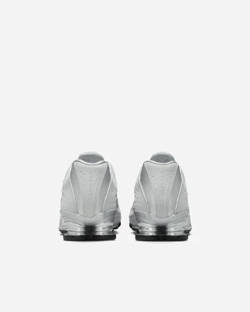 Nike Shox Z Silver Fersen
