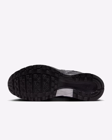 Nike P-6000 Off Noir Sohle
