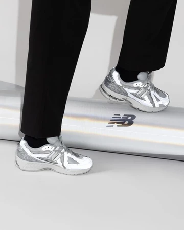 New Balance 1906R Silver - Lookbook