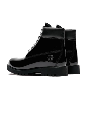 Der Veneda Carter Timberland Heritage Boot Black Patent von hinten
