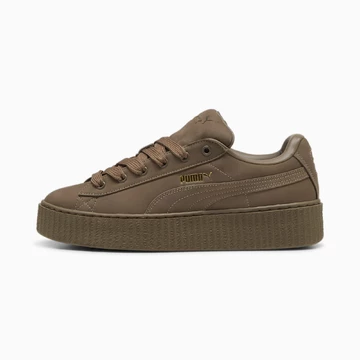 Der braune Fenty Puma Creeper Phatty aus dem Earth Tone Pack von außen