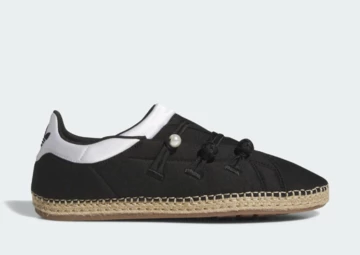 CLOT x adidas Qi Flow Black Außenseite