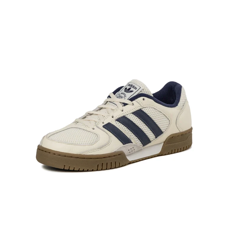 adidas-fechten-indoor-