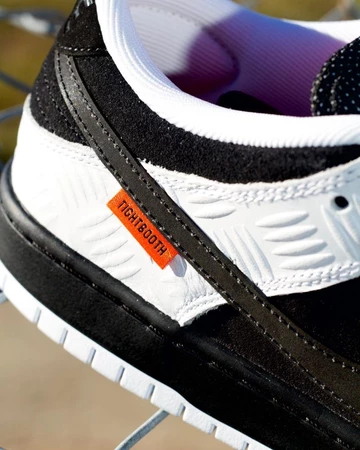 TIGHTBOOTH Nike SB Dunk Low
