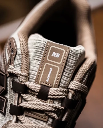 New Balance 1906R Mocha Brown