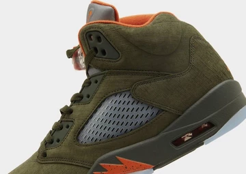 Jordan 5 Olive closeup