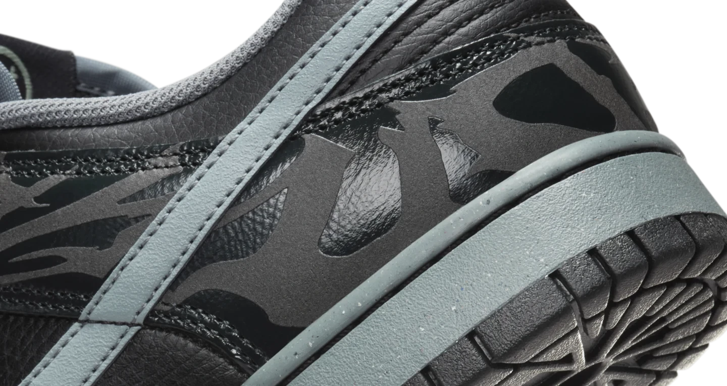 Nike Berlin Dunks DEADSTOCK Nike Dunk Low Berlin Men main image 2