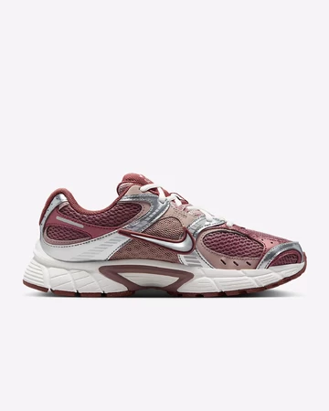 Nike V5 RNR Smokey Mauve Außenseite