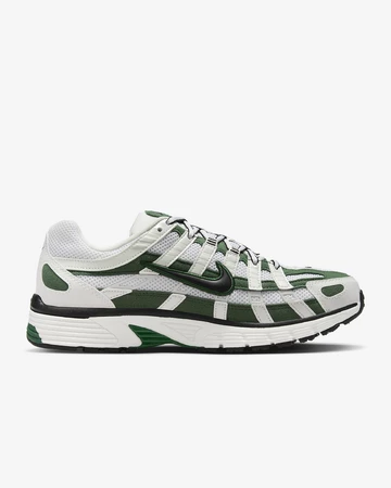 Die Außenseite des Nike P-6000 Green