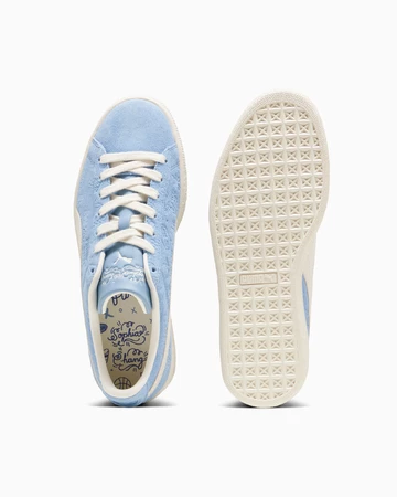 der Sophia Chang Puma Suede Classic Blue White von oben und unten