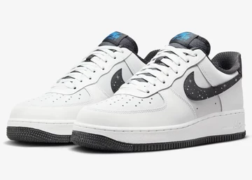 Air Force 1 Night Sky schräg