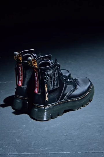 Alpha Industries Dr. Martens Lookbook 10
