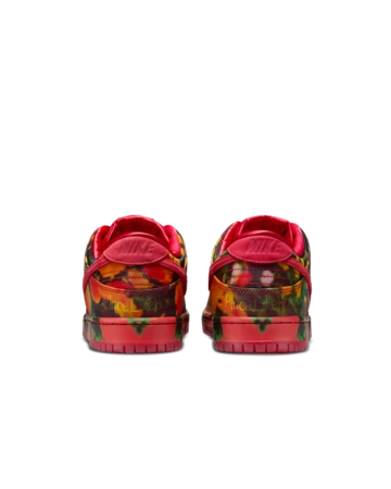 The Wizard of Oz x Nike SB Dunk Low von hinten