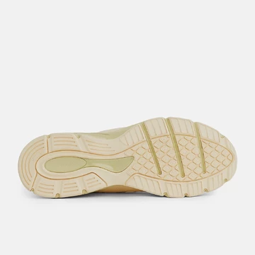 New Balance 990v4 Macadamia Morel Sohle