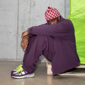 Patta New Balance 991v2 Purple Lookbook Model Detail