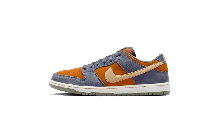 Nike SB Dunk Low Light Carbon