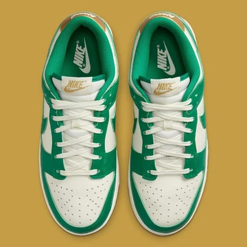 Dunk Low Malachite University Gold - oben