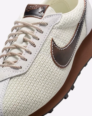 Nike LD-1000 Soft Pearl Upper Details