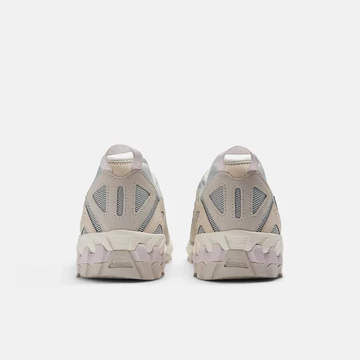 Tokyo Design Studio New Balance 610S Concrete von Hinten